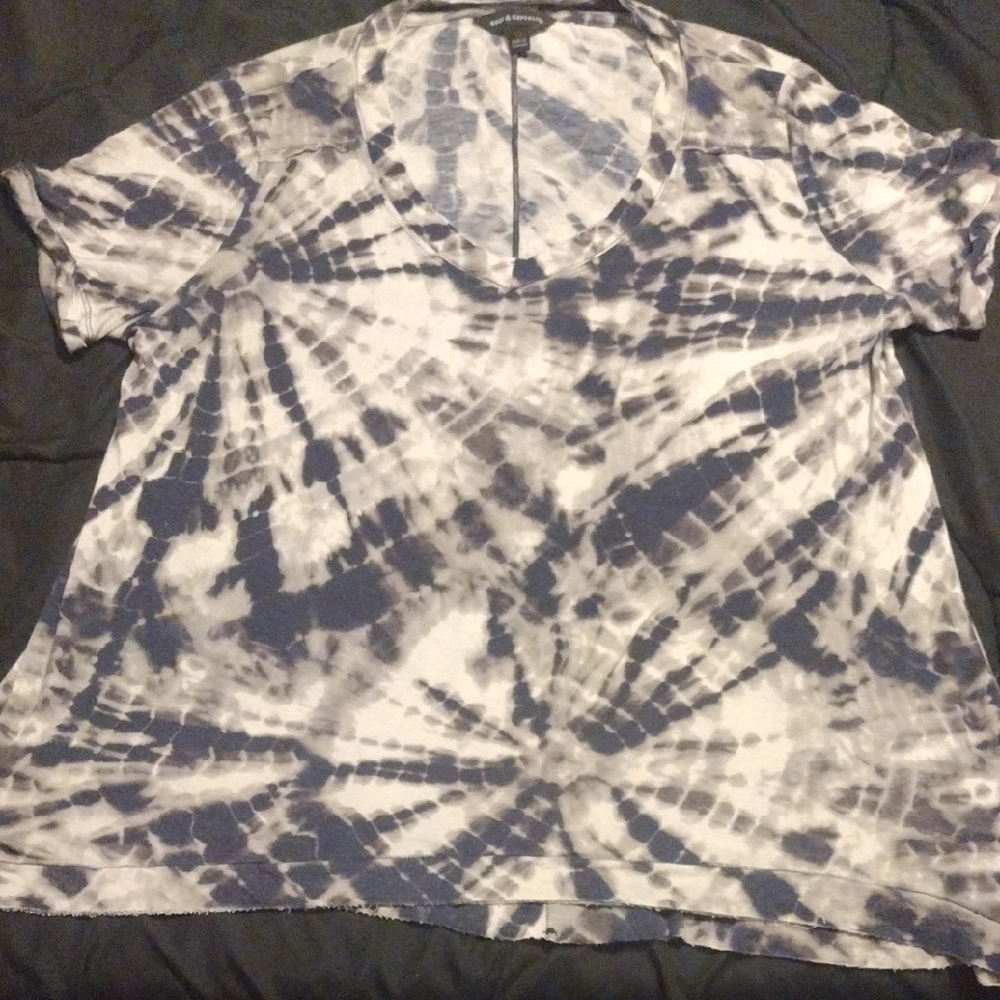 Rock & Republic Tie-Dye Short Sleeve Tee - Blue and White